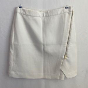 Banana Republic White Skirt